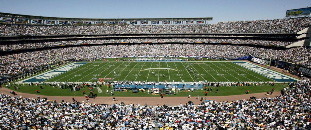 Raider vs Chargers Dec 18 1024x429 - San Diego Raiders?