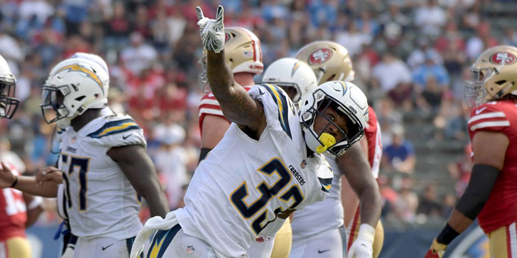 Chargers Edge 49ers 29-27 at Levi’s Stadium South