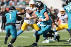 Chargers meltdown in ugly loss to Jaguars